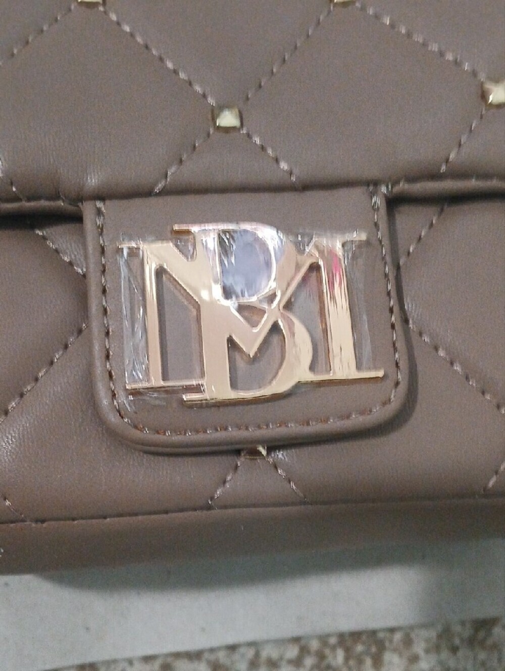 Badgley Mischka Taupe Quilted Crossbody Bag with Pearl Handle - Picture 3 of 9